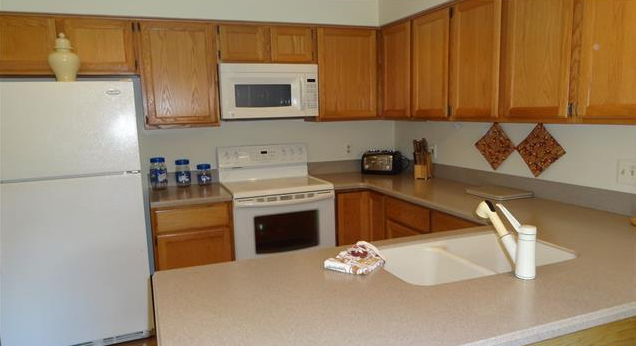 Regency Park Rochester Hills MI Condos for sale 

